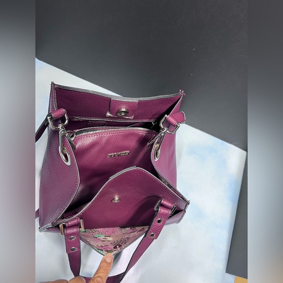Steve Madden medium size. Crossbody bag. - Picture 9 of 14